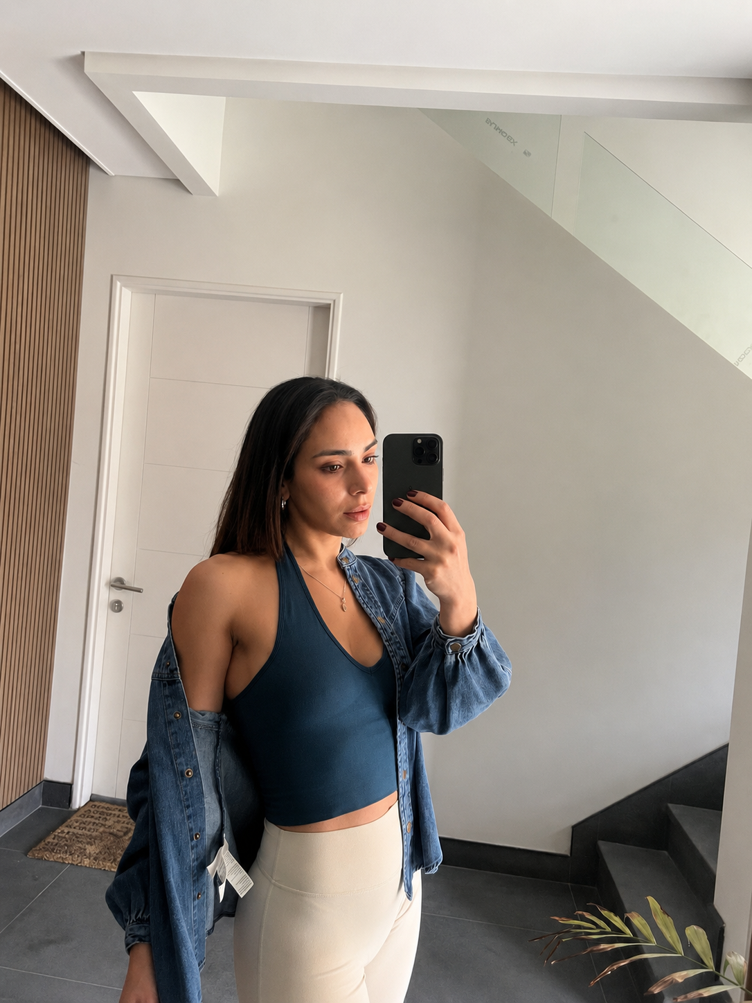 Crop Top Halter Ajustado
